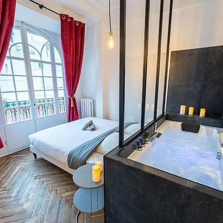 Jacuzzi-nice Quartier Des Musiciens-loft