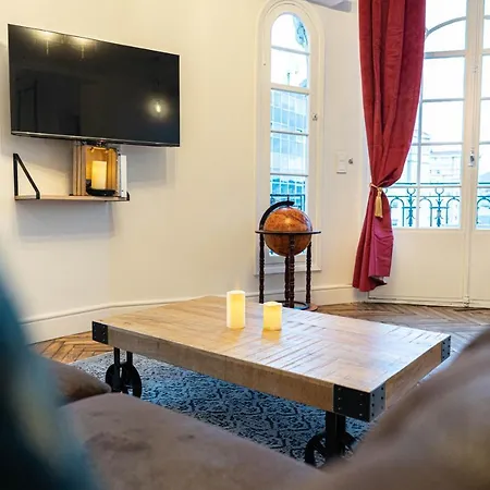 Apartament Jacuzzi-nice Quartier Des Musiciens-loft *